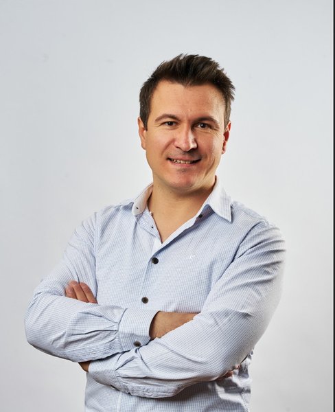 Semih Bahar